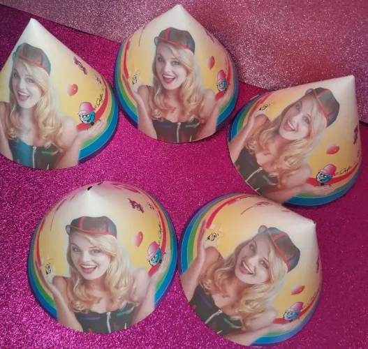 Angélica chapéu para festa Reizinho vintage