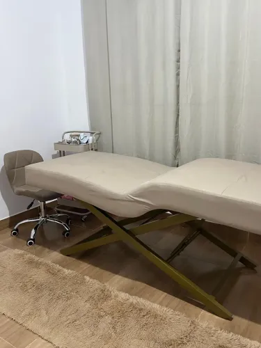 Mesa para Estética com Design Moderno