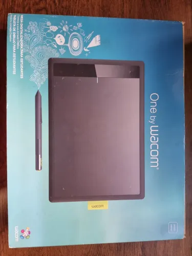 Mesa Digitalizadora Wacom One CTL-671 para estudantes