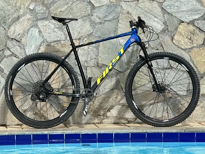 Vendo Montain Bike