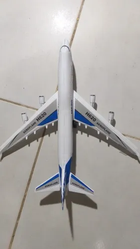 Aeromodelismo Boing 737 Fricção, Luz e som de turbina!!!