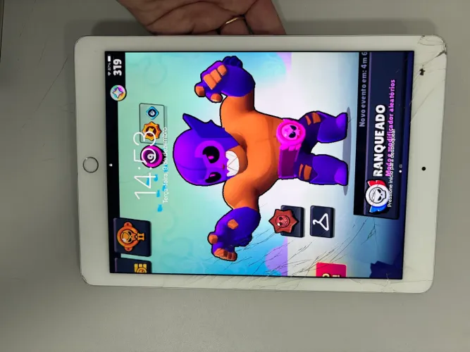 IPAD Air 2 - Funciona perfeitamente (mas possui tela trincada)