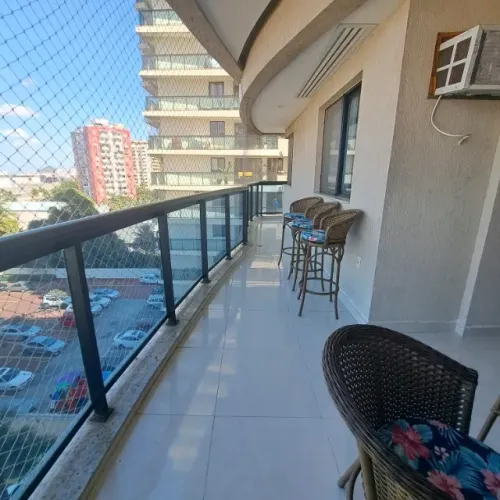 Mobiliado / 3 Quartos / Barra Olímpica / Locação Temporada