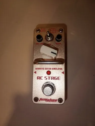Pedal Tom's Line AC Stage acoustic simulator