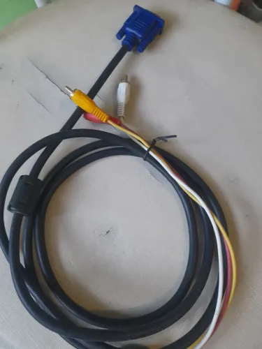 Cabo VGA com RCA e Áudio