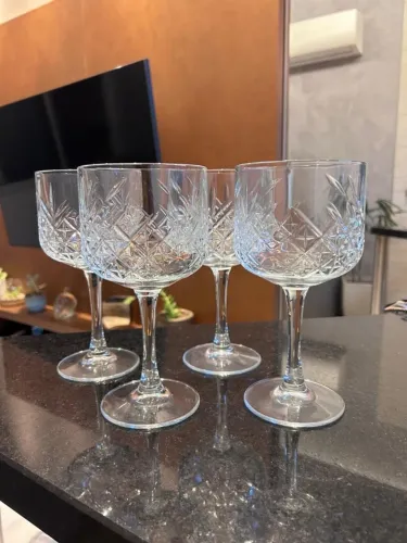 Taças de gin Pasabahce