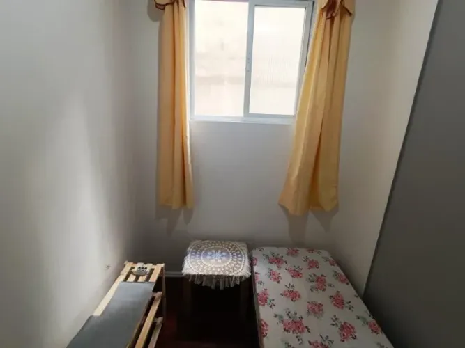 ALUGO QUARTO PARA RAPAZ