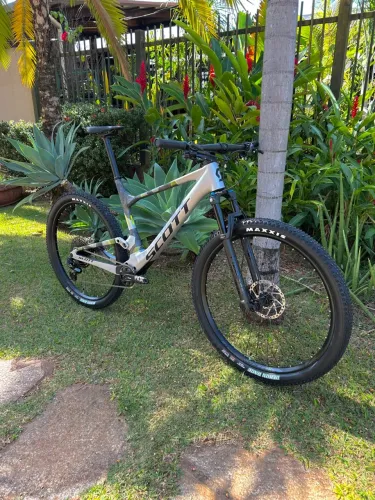 Bicicleta Scott Spark RC Comp 2025 XL