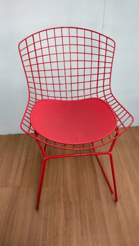 Cadeira bertoia vermelha