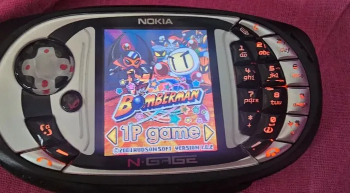 NOKIA N-GAGE COM MELHORES JOGOS INCLUSOS SPIDER-MAN, CRASH, SONIC, BOMBERMAN, RARIDADE.