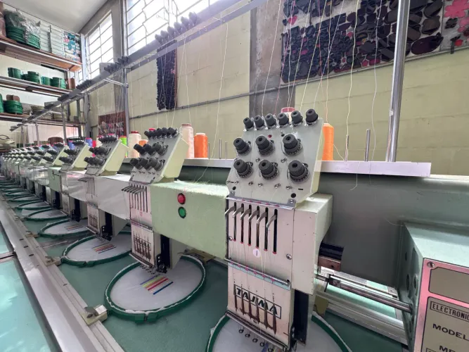 Máquina De Bordar Tajima Tmfd-c612 12 Cabeças, 6 Cores