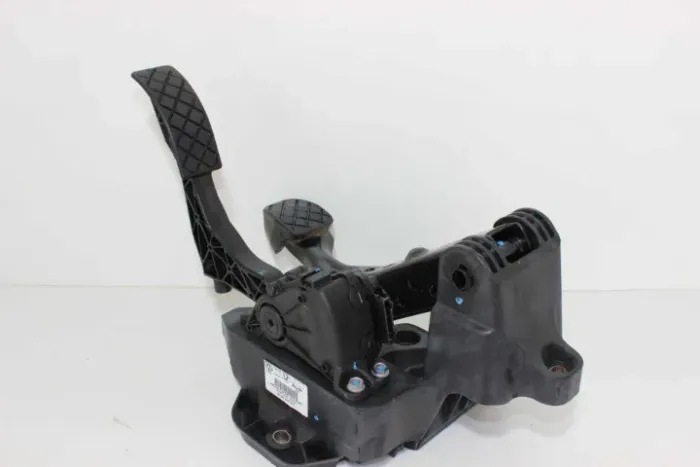 Pedais Acelerador Freio Saveiro Gol Voyage Polo 5z0721058d