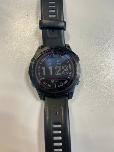 GARMIN FENIX 7 SAFIRA SOLAR PRETO TITANIO C/ PULSEIRA PRETA 