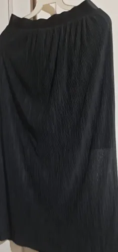 Saia Mango plissada com cintura elástica