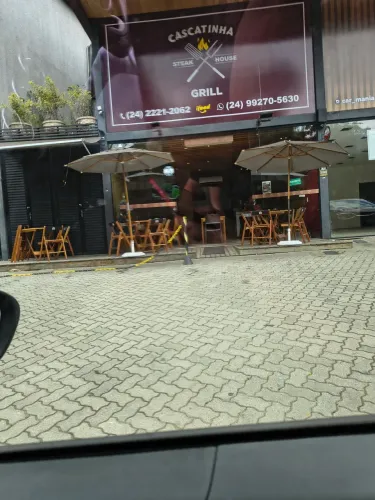 Corrêas - Loja com 60m². (Para investimento)
