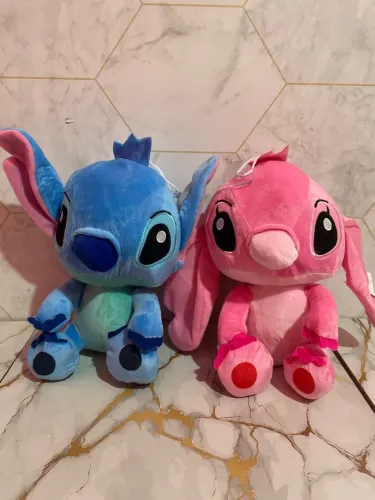 Stitch pelúcia - Toca música - Rosa ou azul