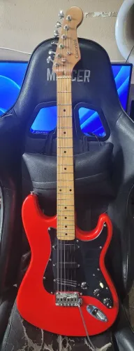 Guitarra Giannini stratosonic com upgrades