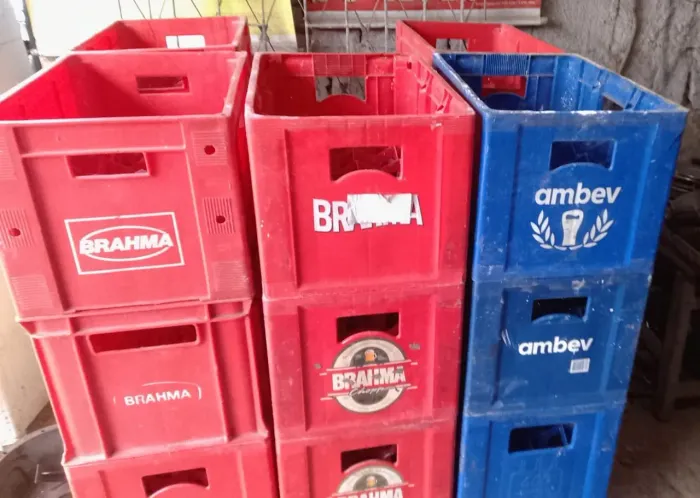 Caixa cerveja e refrigerante