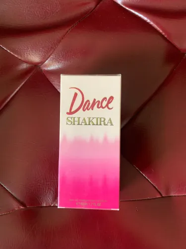 Perfume Dance shakira
