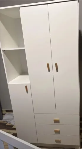 Guarda-Roupa Infantil Branco com 3 Portas e 3 Gavetas
