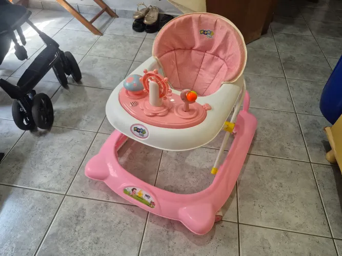 Andador de bebê