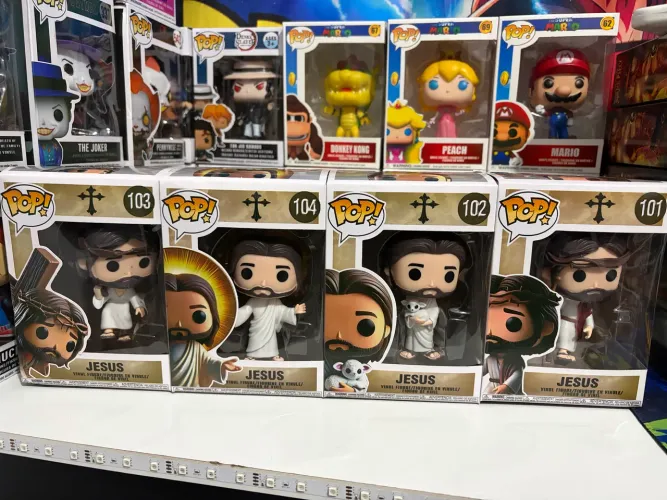 Boneco pop