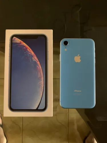 iPhone 64 gb bateria 77% muito novinho sem detalhes