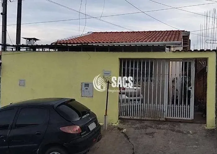 Casa com 3 dormitórios à venda, 180 m² por R$ 250.000,00 - Conjunto Habitacional Vida Nova