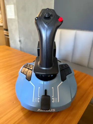 Kit Thrustmaster Airbus Edition (Manche + Acelerador) - Sem Uso