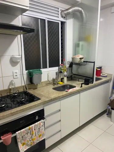 Alugo apartamento no condomínio Parque Sol Da Enseada