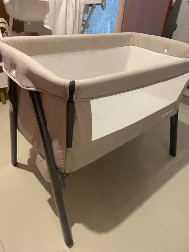 Berço acopla na cama 