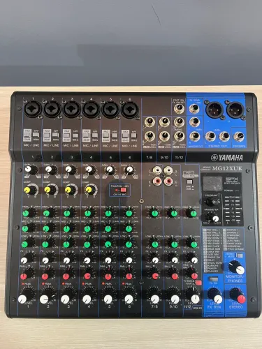 Mesa de som Yamaha MG12XUK