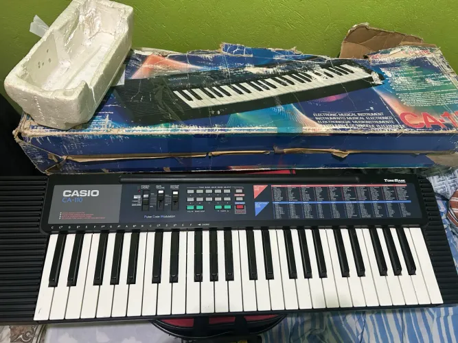 Teclado Casio c-110