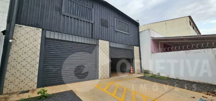 Galpão para aluguel, 3 vagas, LARANJEIRAS - UBERLANDIA/MG