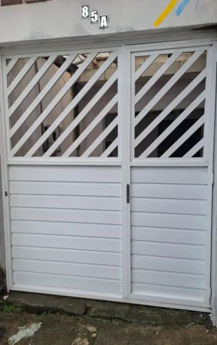 Casa à venda no Totó (Curado/Recife)