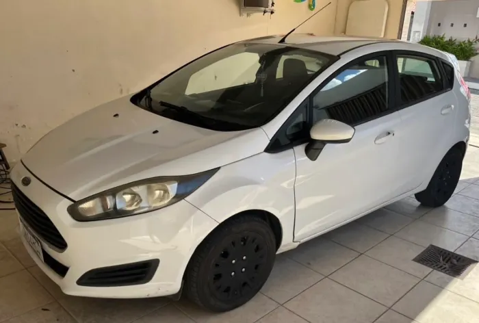 Ford Fiesta 1.5 16V Flex Mec. 5P 2015