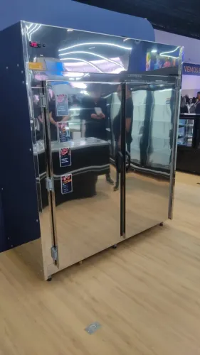 mini camer de açougue 600kg com gancheira