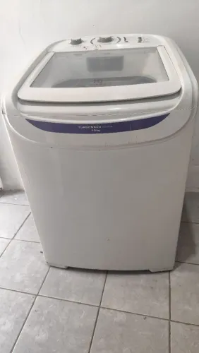 Máquina de lavar roupa Eletrolux 13 kilos