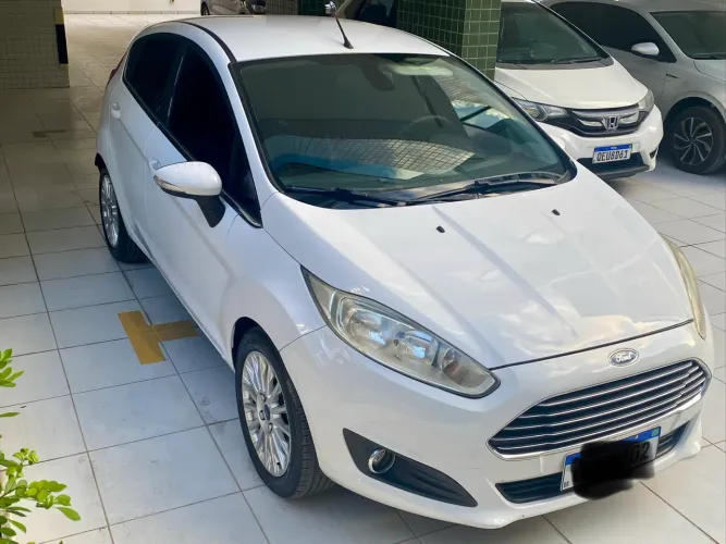 Ford Fiesta Tit./tit.plus 1.6 16V Flex Aut. 2015