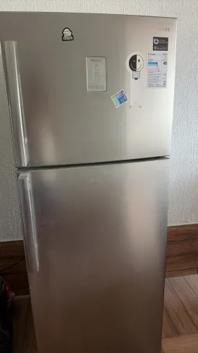 Geladeira Samsung em perfeito estado funcionando tudo