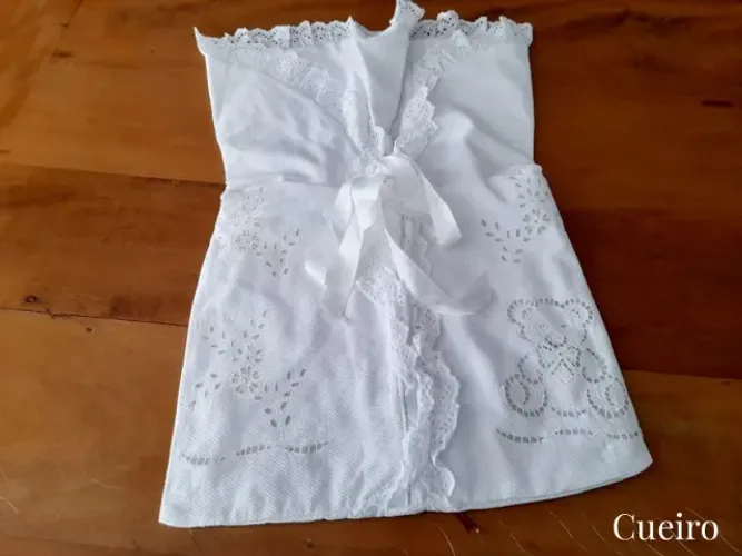 Cueiro e Manta para recém nascido bordado