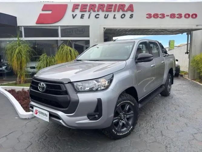 Toyota Hilux CD SR 4X4 2.8 TDI Diesel Aut. 2024