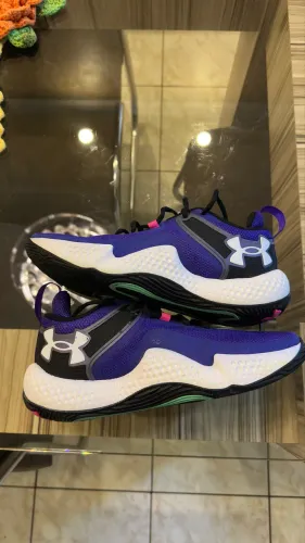 Vendo tênis under armour