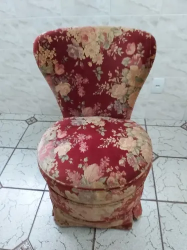 Cadeira boneca