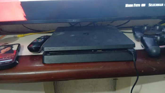 PS4