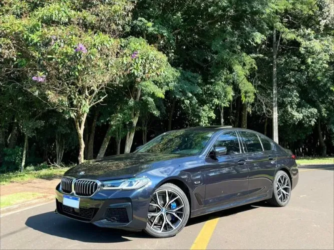 BMW 530E Luxury 2.0 Turbo (híbrido) 2022