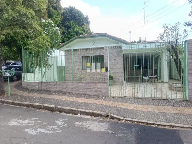 Casa com 4 dormitórios à venda, 200 m² por R$ 1.000.000 - Centro - Nova Odessa/SP