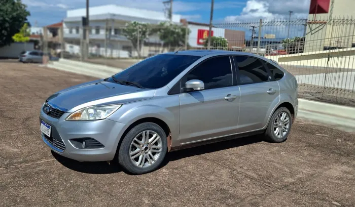 Ford Focus Ghia 2.0 16v/ 2.0 16V Flex 5P AUT 2011