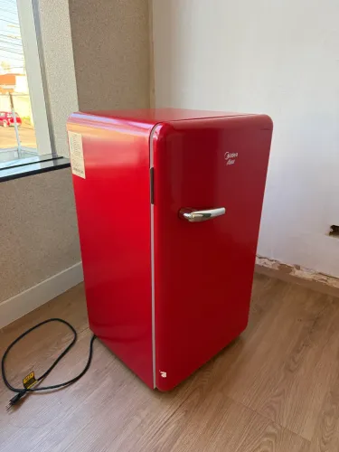 Frigobar Retro Midea