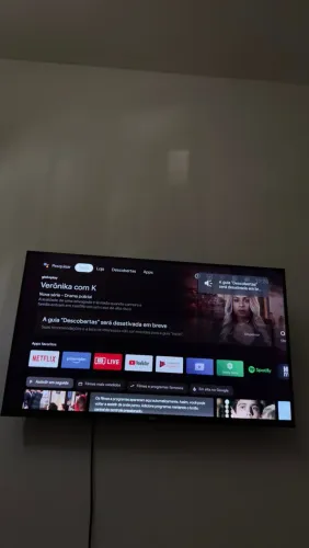 Smart TV 32? Full HD QLED TCL